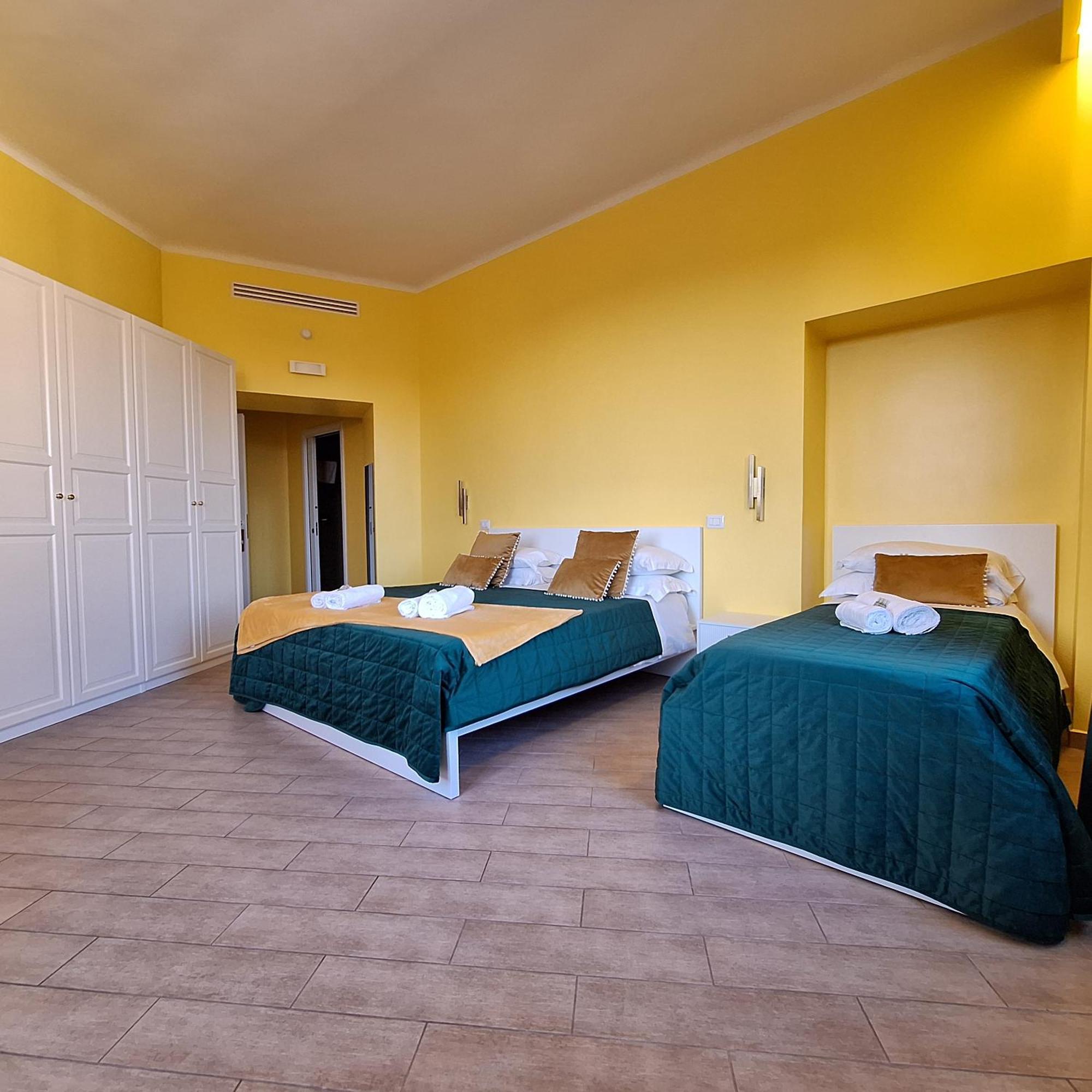 Residenze Serventi Longhi Rome Luaran gambar